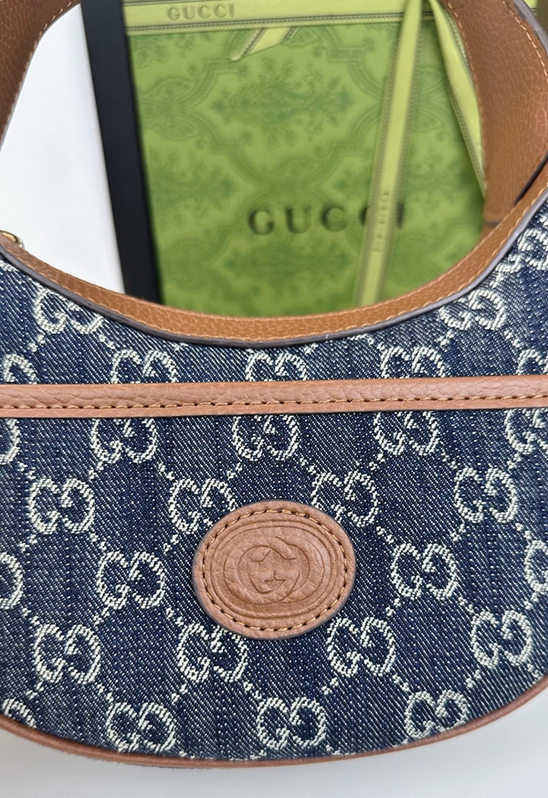 激安グッチバッグコピー角部分ディテール